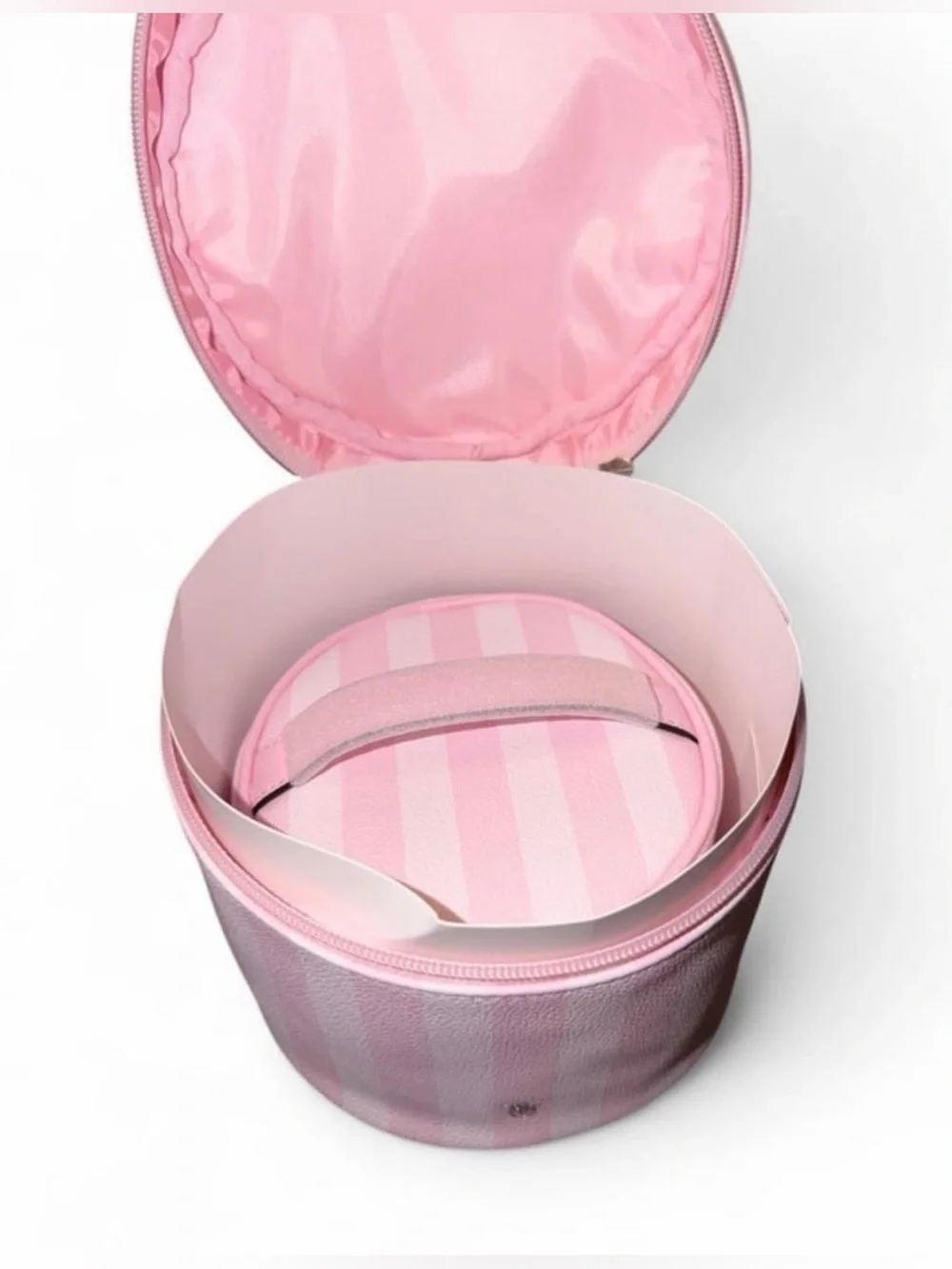 NWT VS 2-piece Makeup bag set